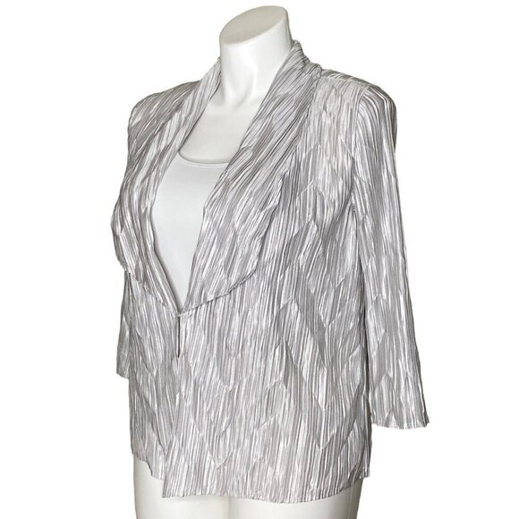Chico's Travelers Chevron Pleated Jacket, Seagull Gray Women's Size 2 (L) - Picture 8 of 12